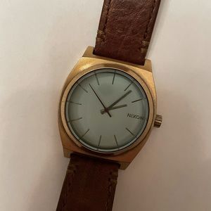 Nixon Time Teller Leather Watch